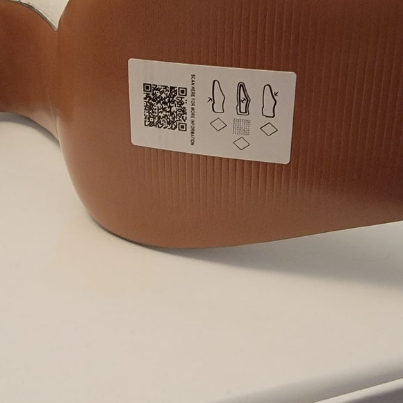 ASOS white heel never worn - Picture 3 of 4